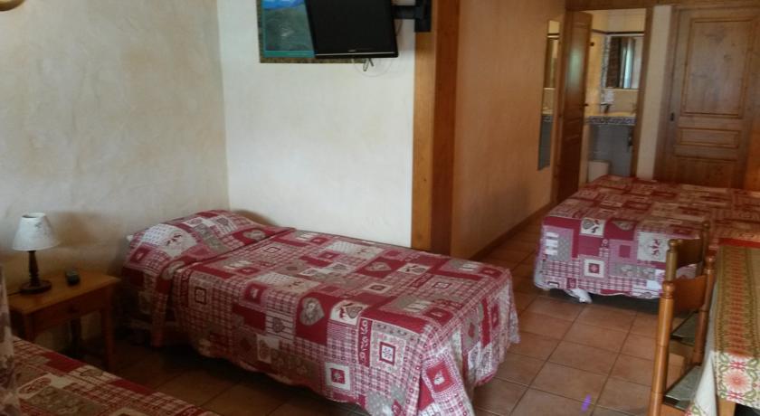Hotel Les Bernards Praz-sur-Arly Habitación foto